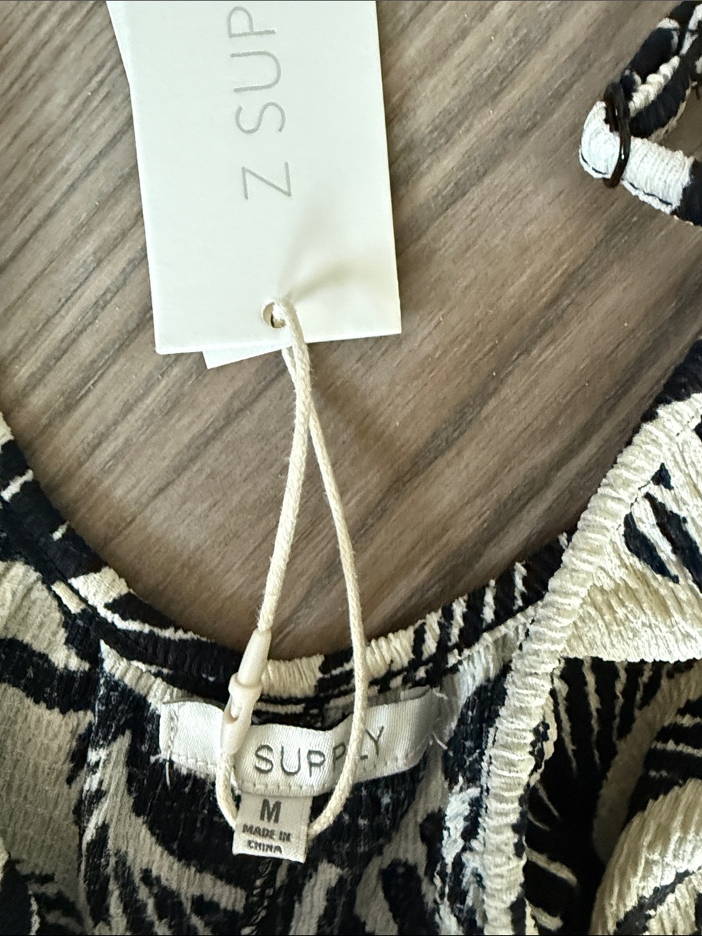 Z Supply Black & Cream Leaf-Print Wide Leg Jumpsuit - Picture 2 of 4